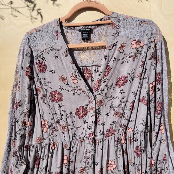 Torrid Floral Lace Blouse - Gray and Pink - Picture 10 of 15